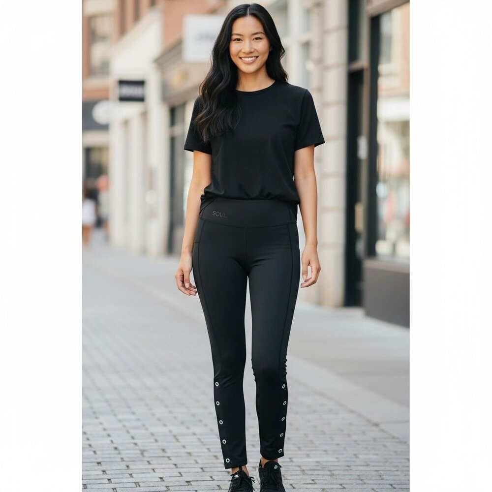 NEW SOUL BY SOULCYCLE Grommet Side Stripe Leggings high rise Size XS full length